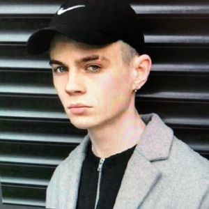 Meet your Posher, Jamie